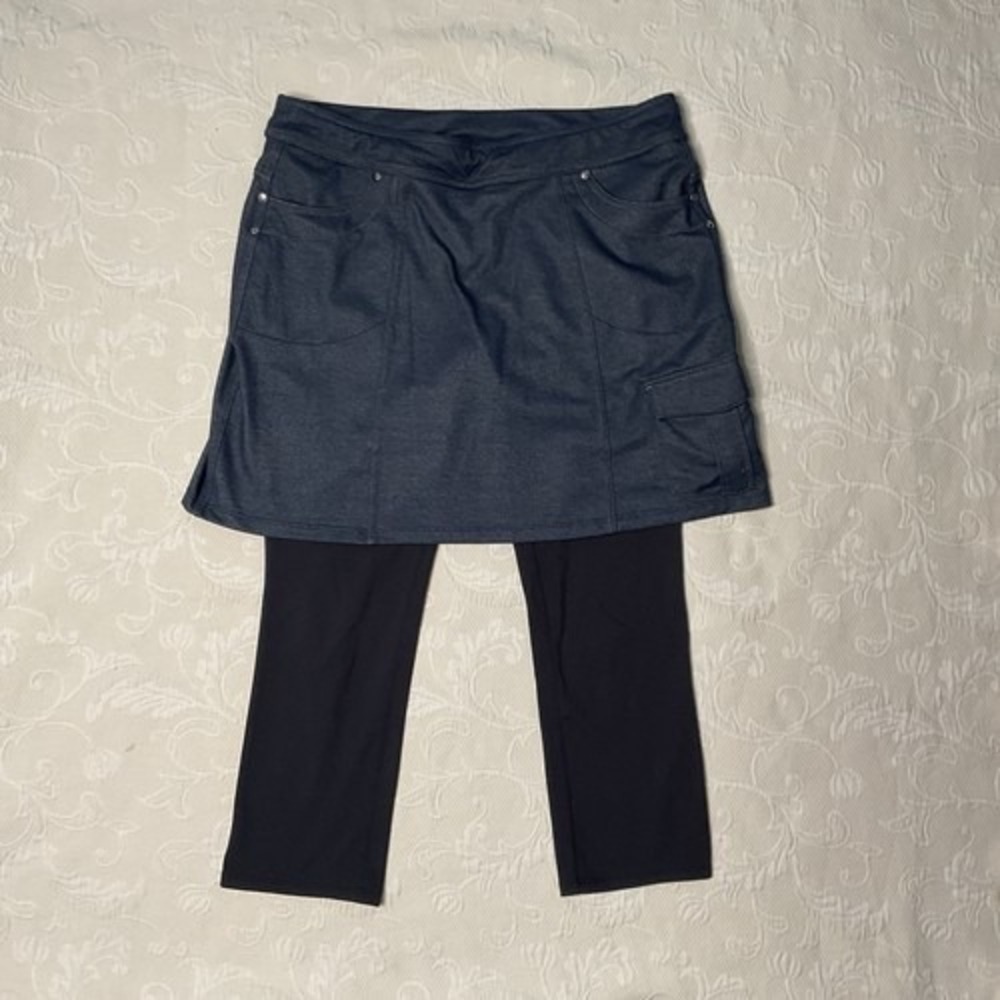 Athleta Navy Blue Contender 2-in-1 Skirt Legging Women Size MT Vietnam